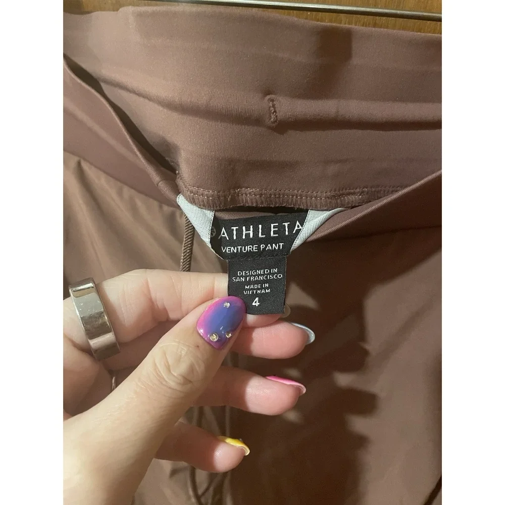 Athleta Venture‎ Pant-Hearth Rose-Size 4 - Picture 5 of 6